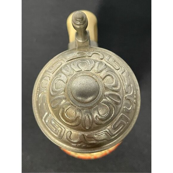 Small Stein, with jaguars engraved - Picture 7 of 10